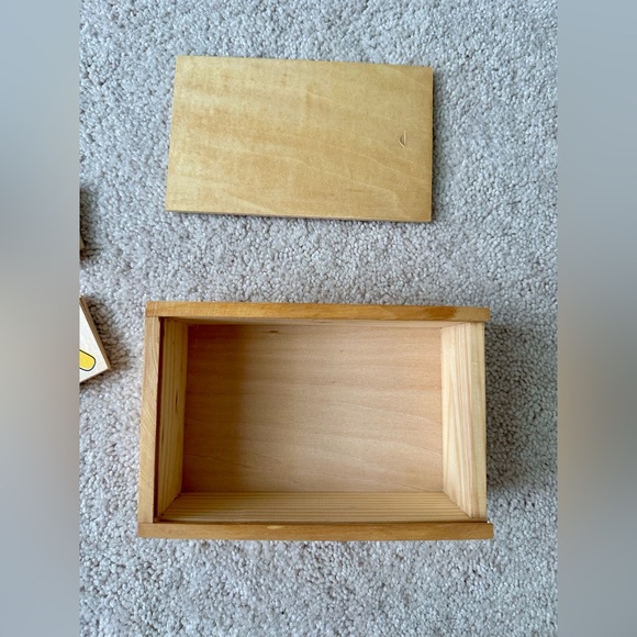 Vintage Wooden Memory Game - Picture 6 of 9